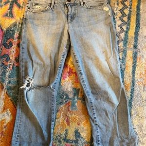 Joe’s Jeans 27 Honey Kicker Light Washed Capri pants women’s distressed